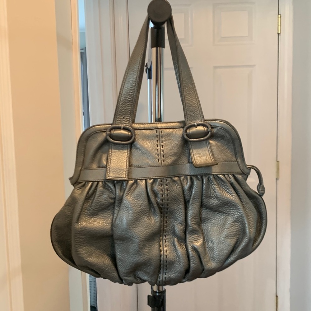 Cole Haan bag, in good condition! Lots of space a good size very soft leather